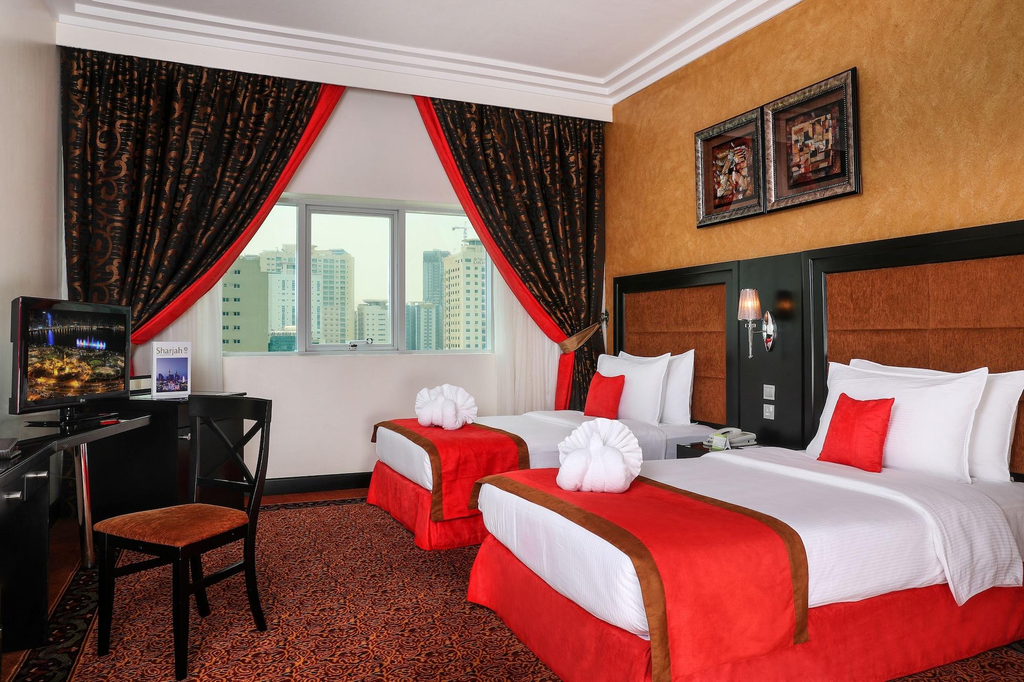 Royal Grand Suite Hotel Sharjah Luaran gambar