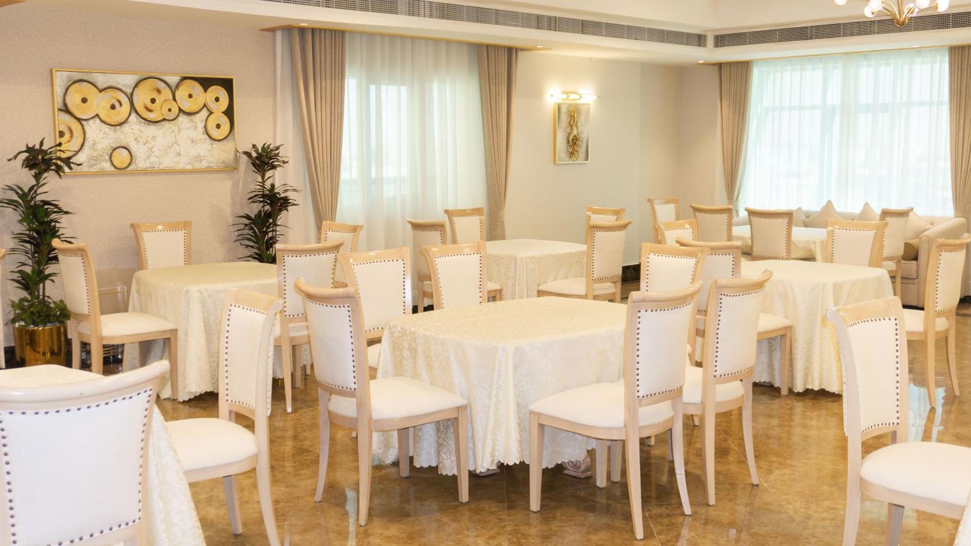 Royal Grand Suite Hotel Sharjah Luaran gambar