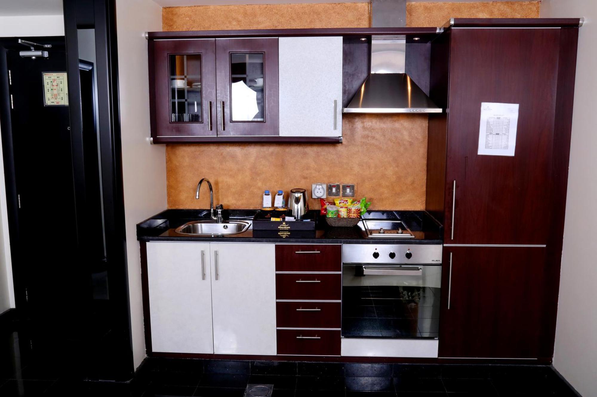 Royal Grand Suite Hotel Sharjah Luaran gambar