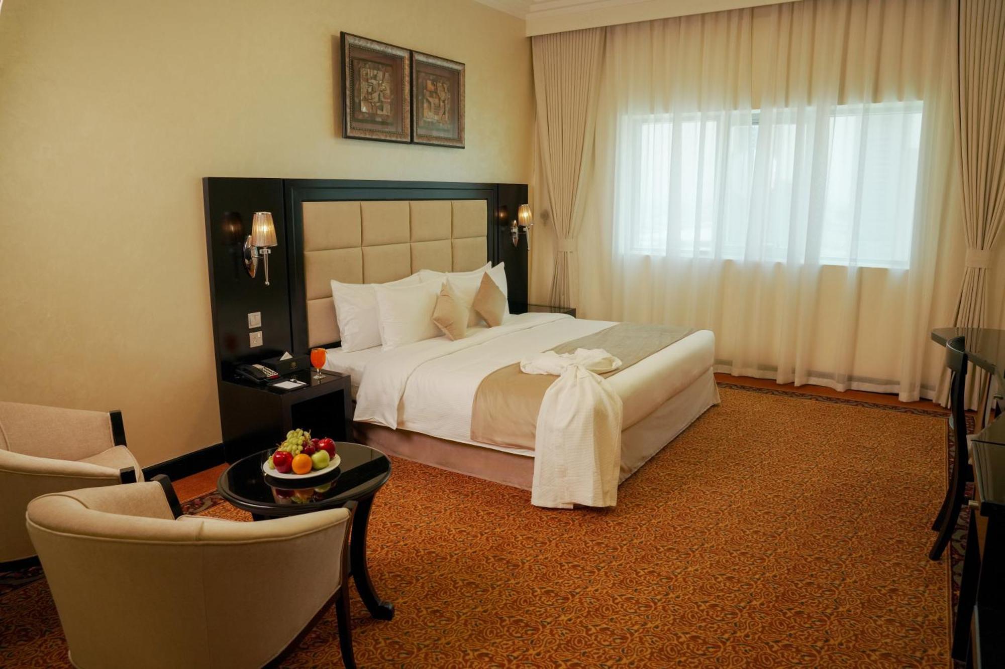 Royal Grand Suite Hotel Sharjah Luaran gambar