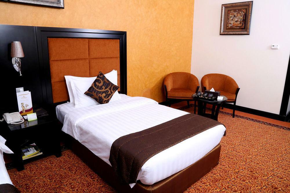 Royal Grand Suite Hotel Sharjah Luaran gambar